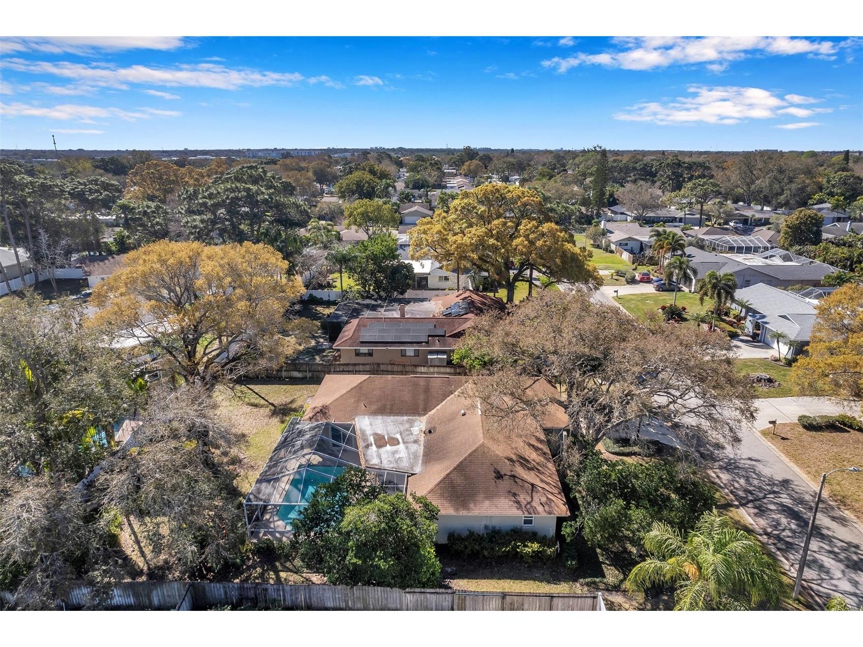 8789 Maplewood Road Seminole FL 33777 TB8497749 image52