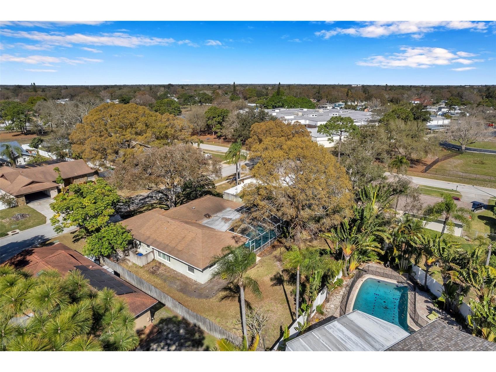 8789 Maplewood Road Seminole FL 33777 TB8497749 image54