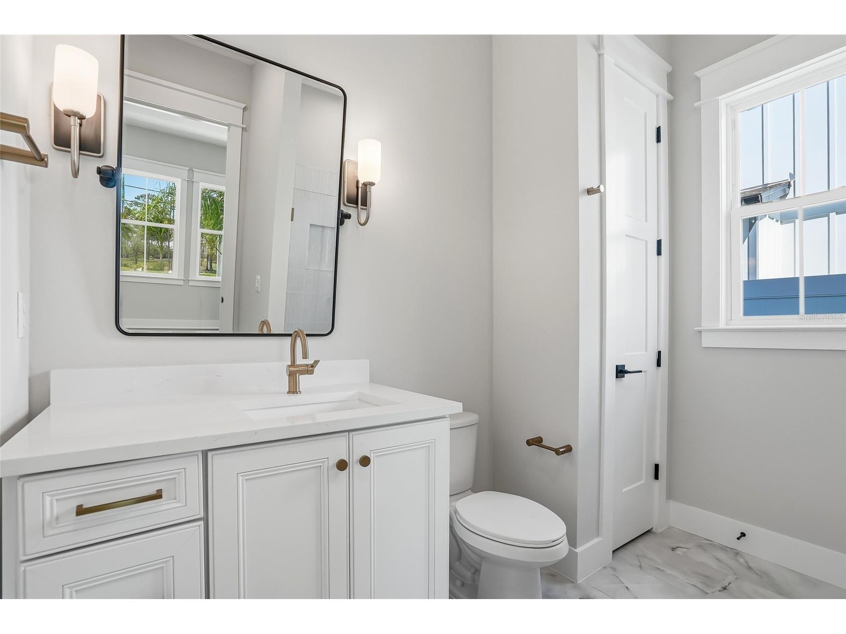 879 53rd Avenue N Saint Petersburg FL 33703 TB8485385 image12