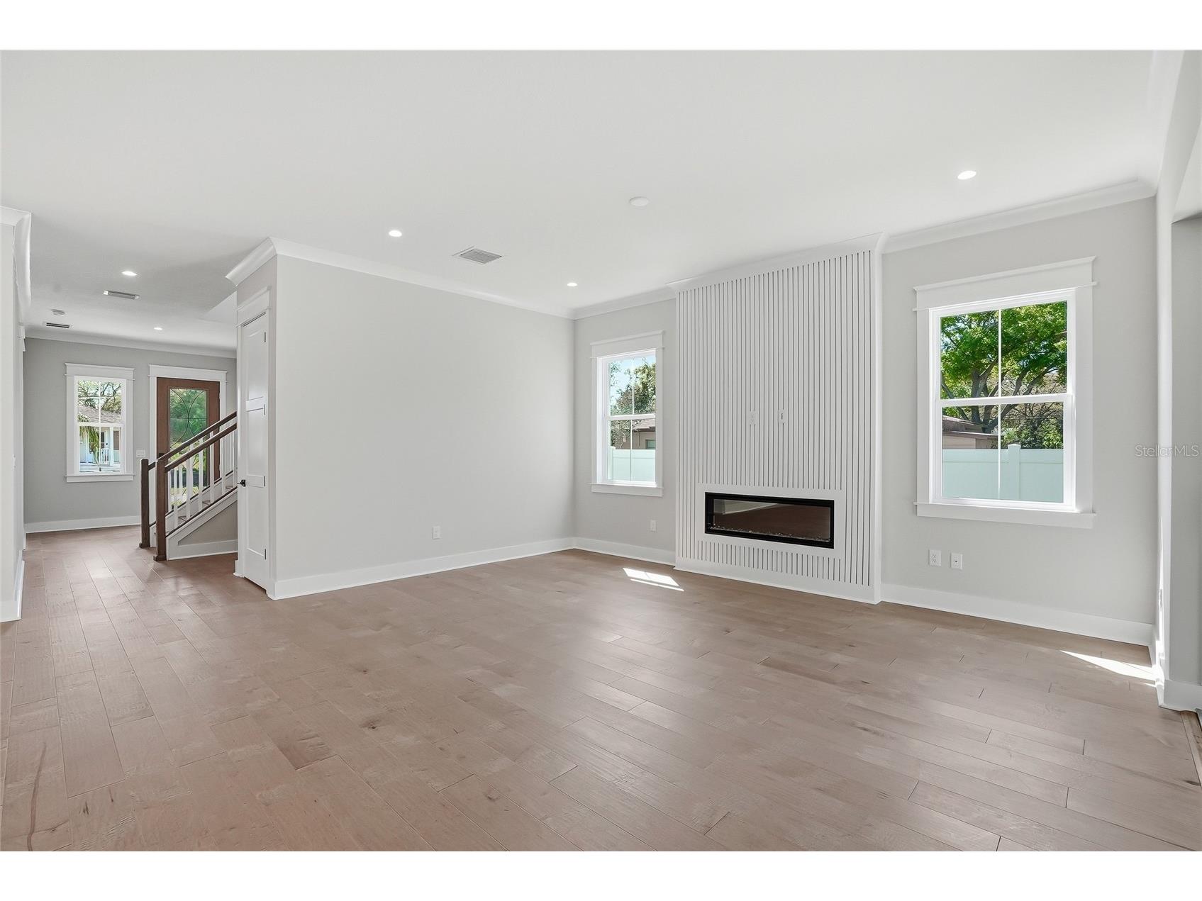 879 53rd Avenue N Saint Petersburg FL 33703 TB8485385 image23