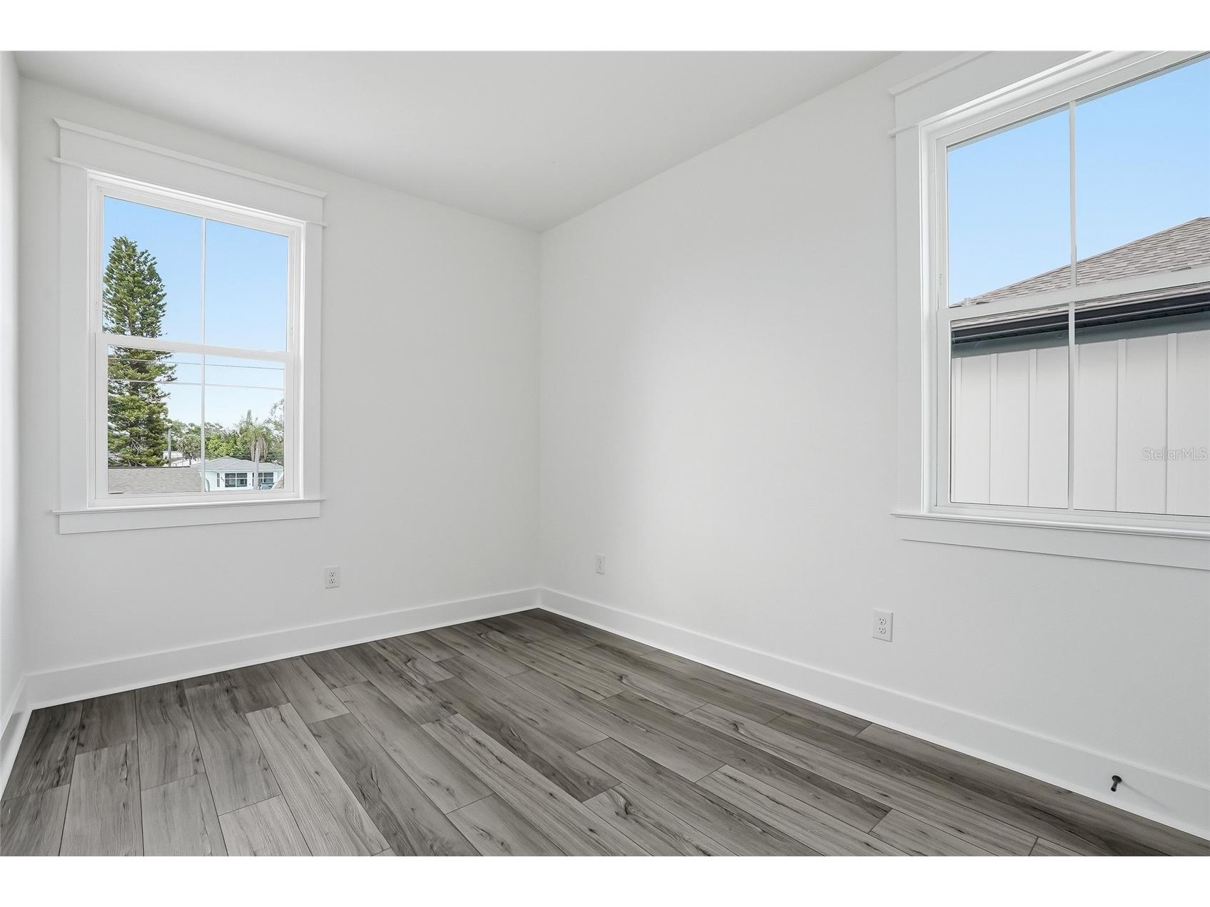 879 53rd Avenue N Saint Petersburg FL 33703 TB8485385 image65
