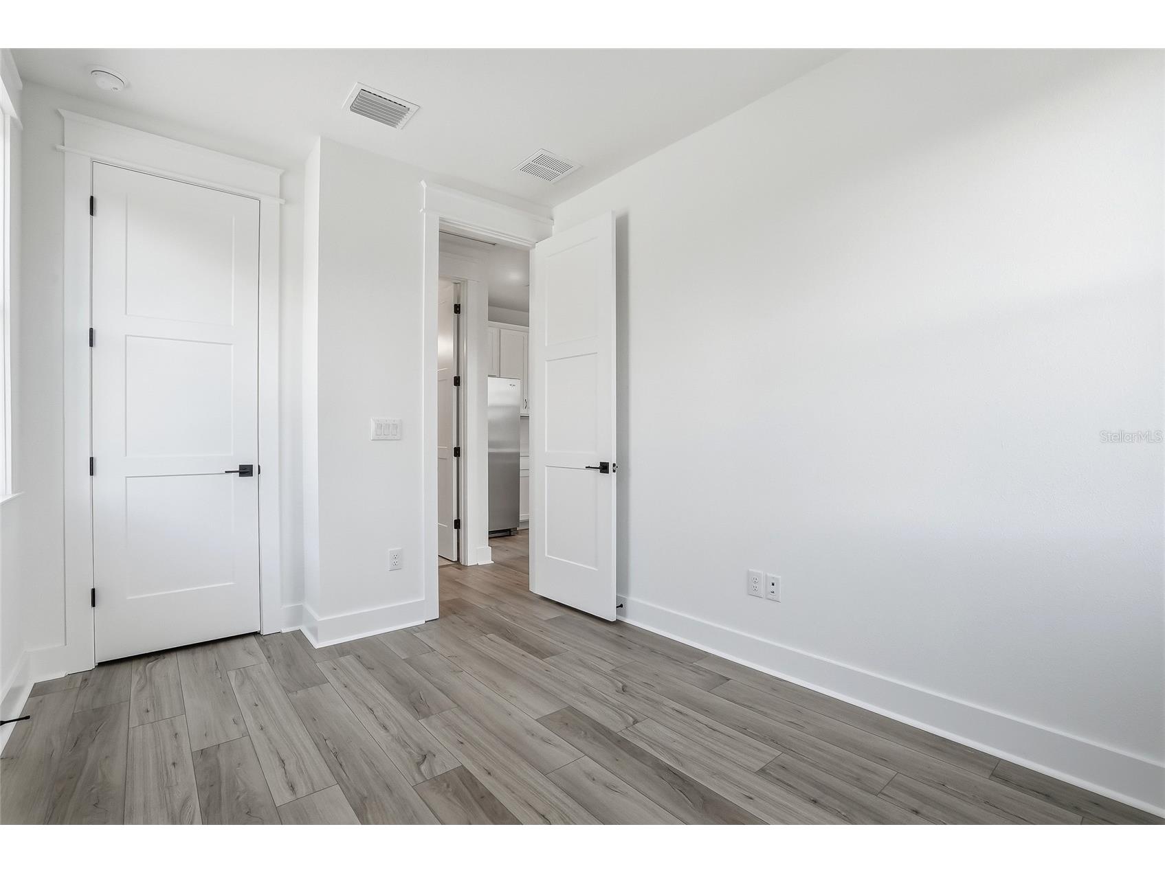 879 53rd Avenue N Saint Petersburg FL 33703 TB8485385 image66