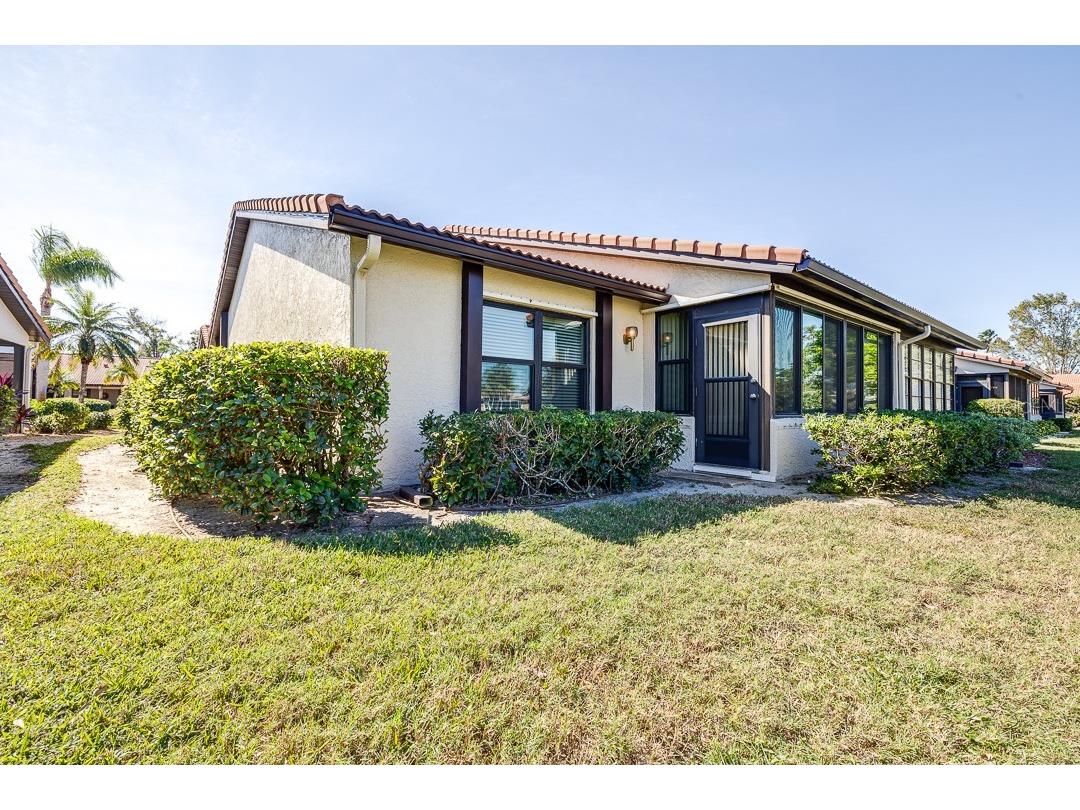 879 Country Club Circle #68 Venice FL 34293 A4588684 image1