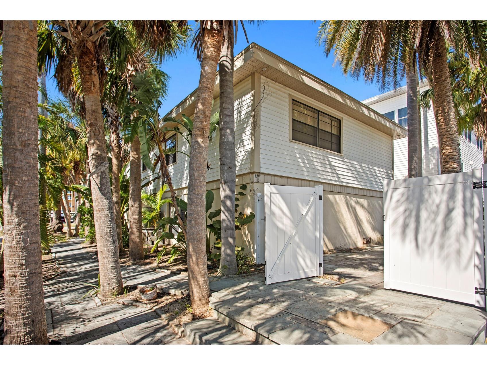 879 Eldorado Avenue Clearwater Beach FL 33767 TB8474490 image12