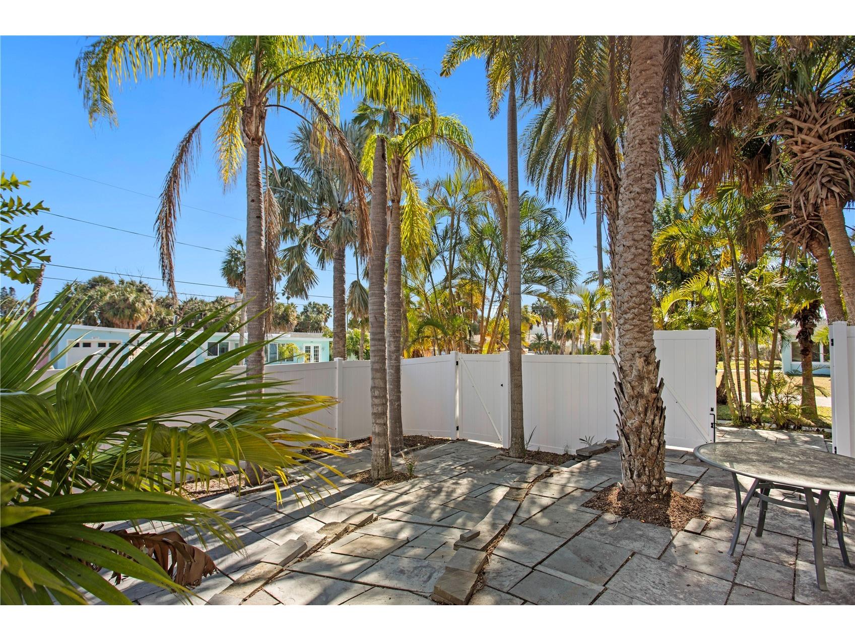 879 Eldorado Avenue Clearwater Beach FL 33767 TB8474490 image13