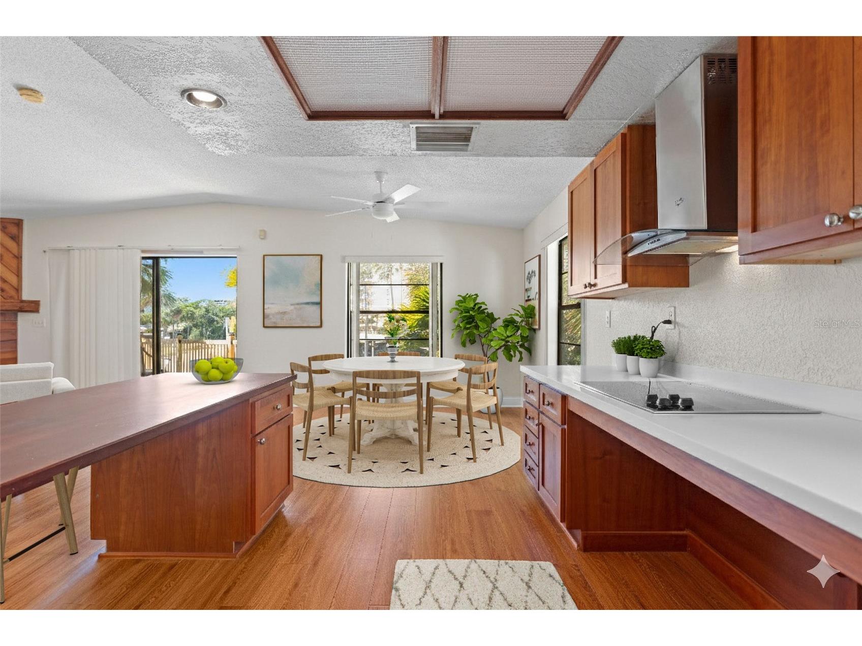 879 Eldorado Avenue Clearwater Beach FL 33767 TB8474490 image27