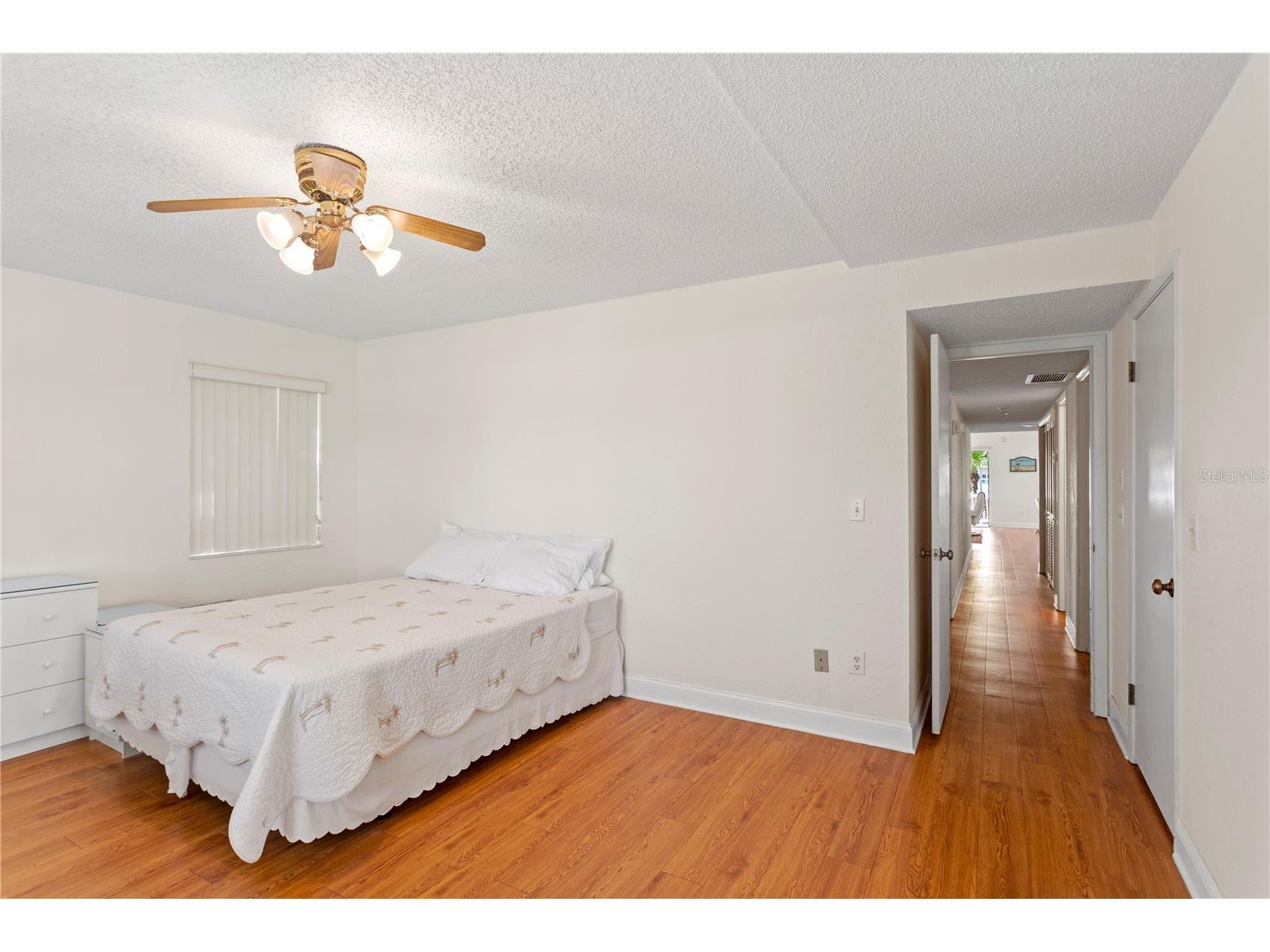 879 Eldorado Avenue Clearwater Beach FL 33767 TB8474490 image34
