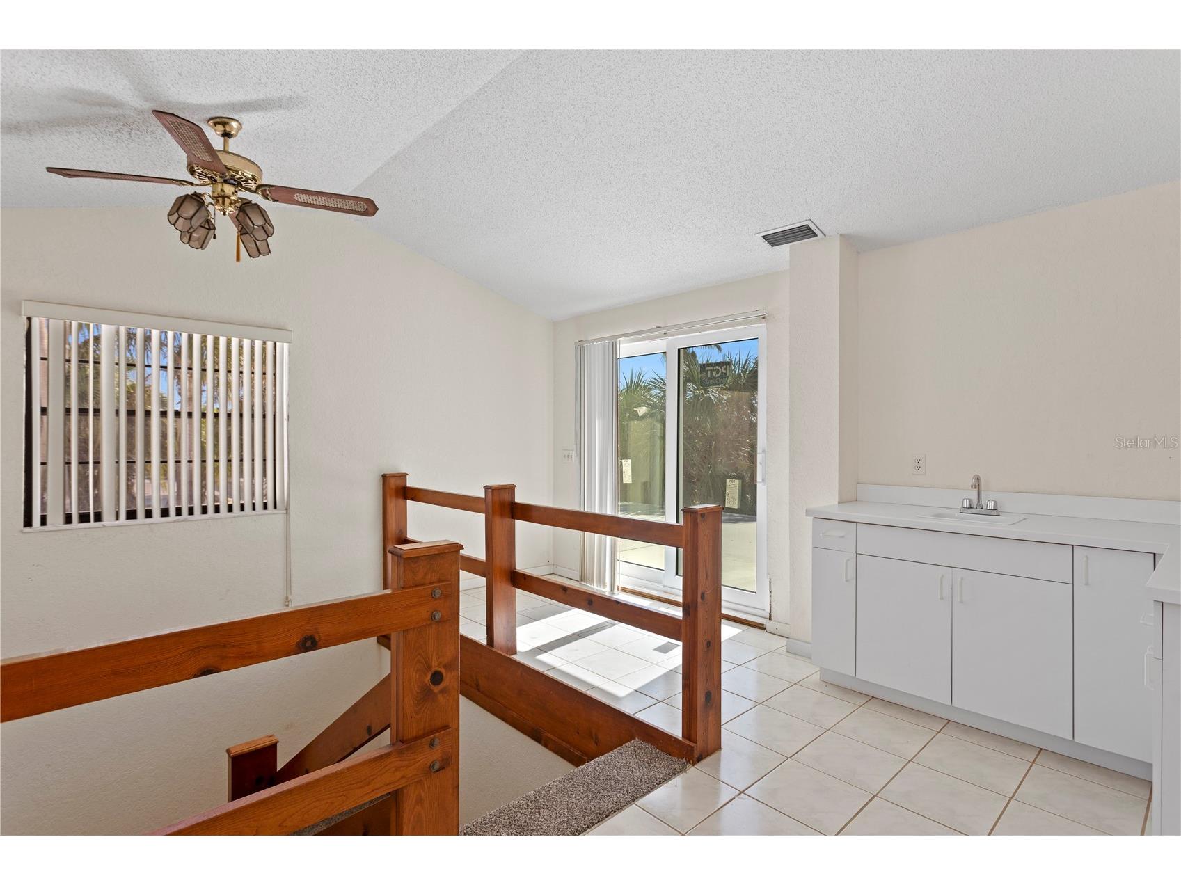 879 Eldorado Avenue Clearwater Beach FL 33767 TB8474490 image43