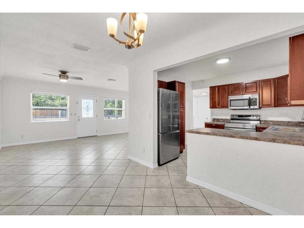 8793 113th Street Seminole FL 33772 TB8447578 image11