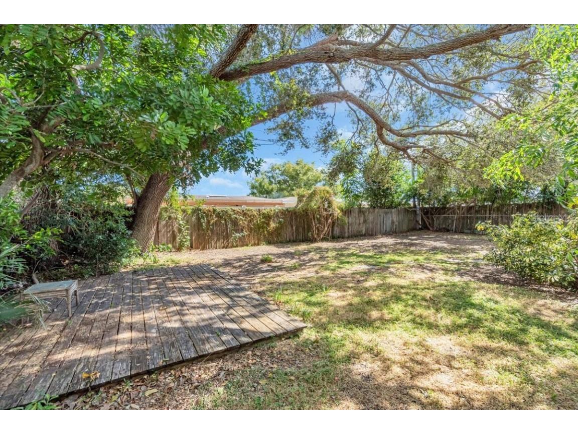 8793 113th Street Seminole FL 33772 TB8447578 image26