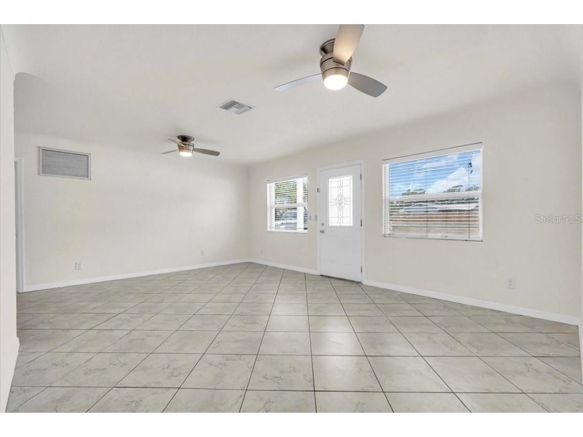 8793 113th Street Seminole FL 33772 TB8447578 image6