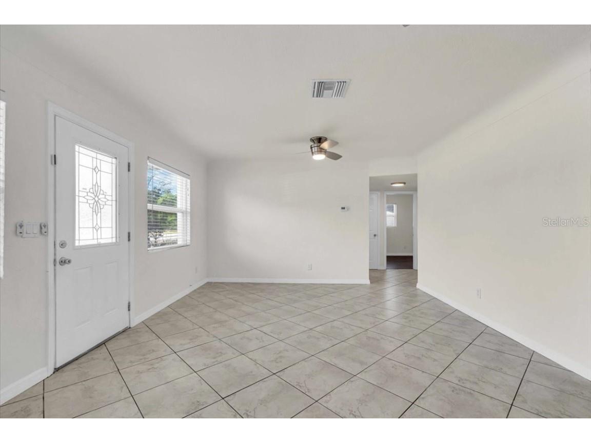8793 113th Street Seminole FL 33772 TB8447578 image8