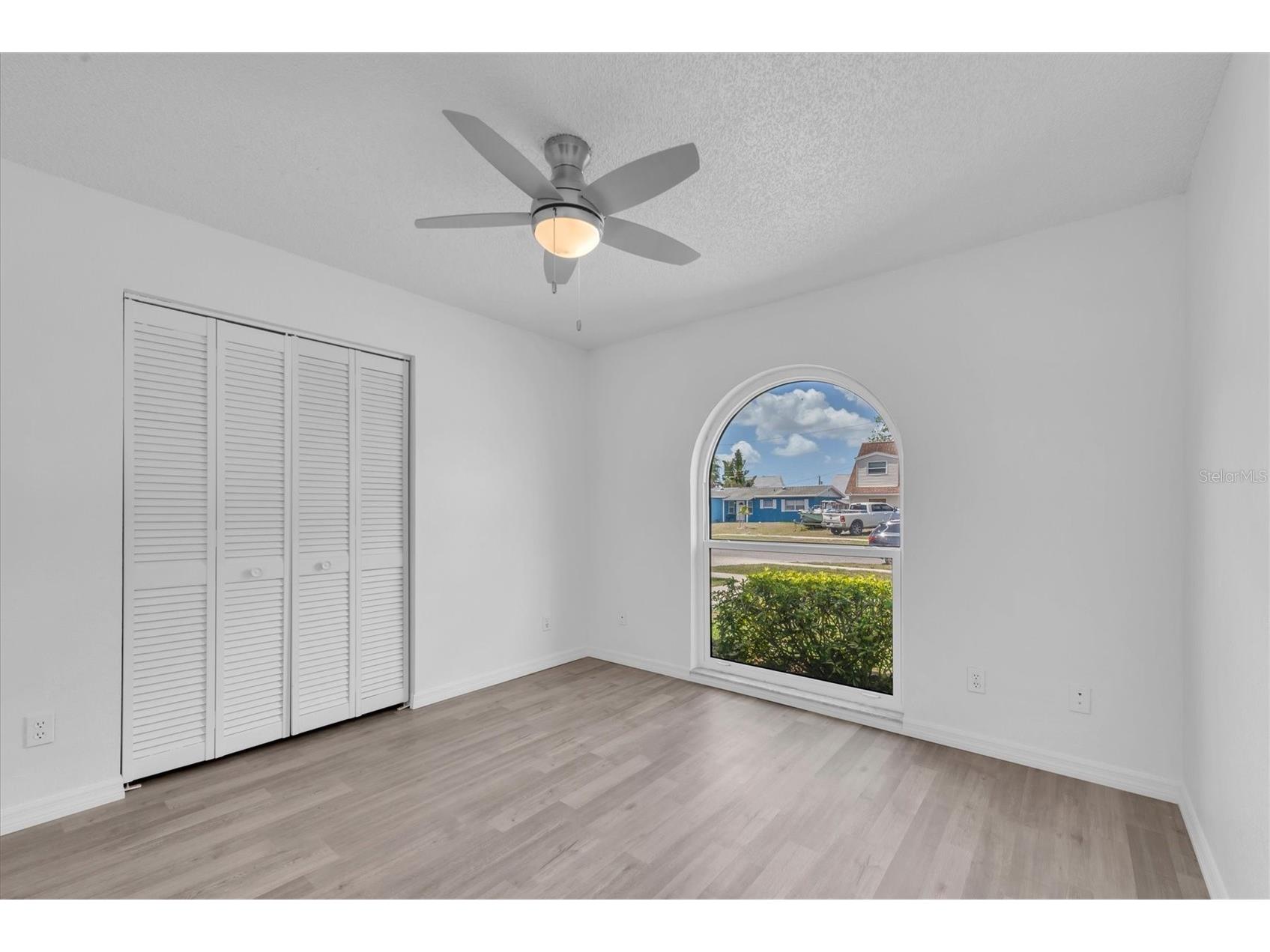 8793 58th Street N Pinellas Park FL 33782 TB8493570 image5