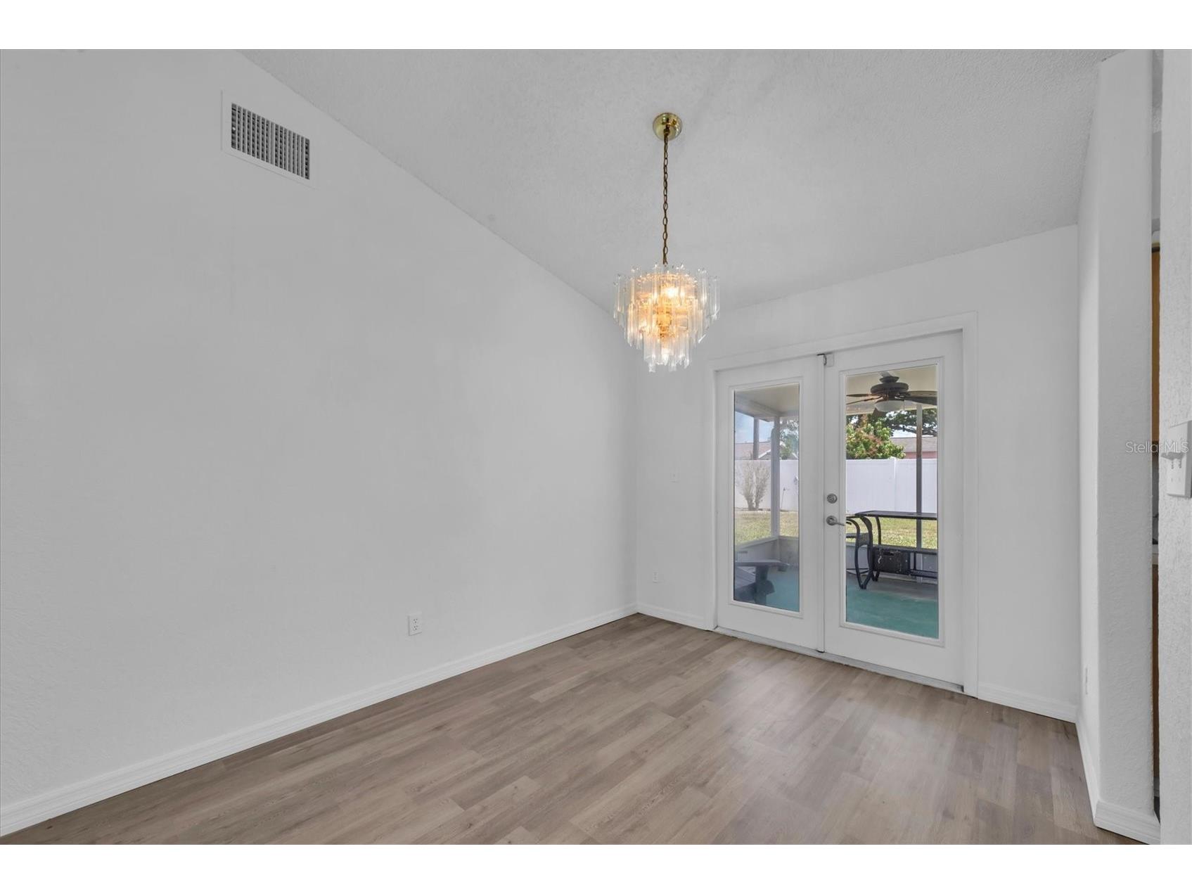 8793 58th Street N Pinellas Park FL 33782 TB8493570 image8