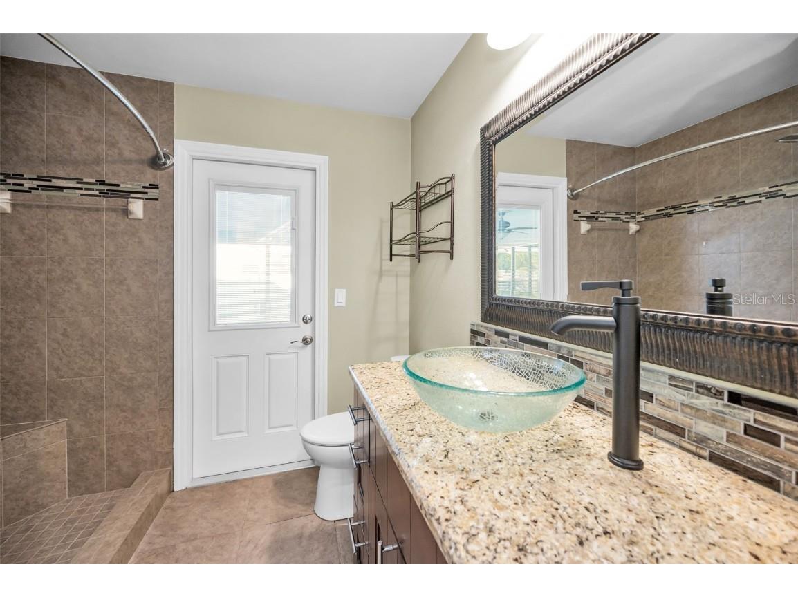 8793 Merrimoor Boulevard E Seminole FL 33777 TB8441756 image15