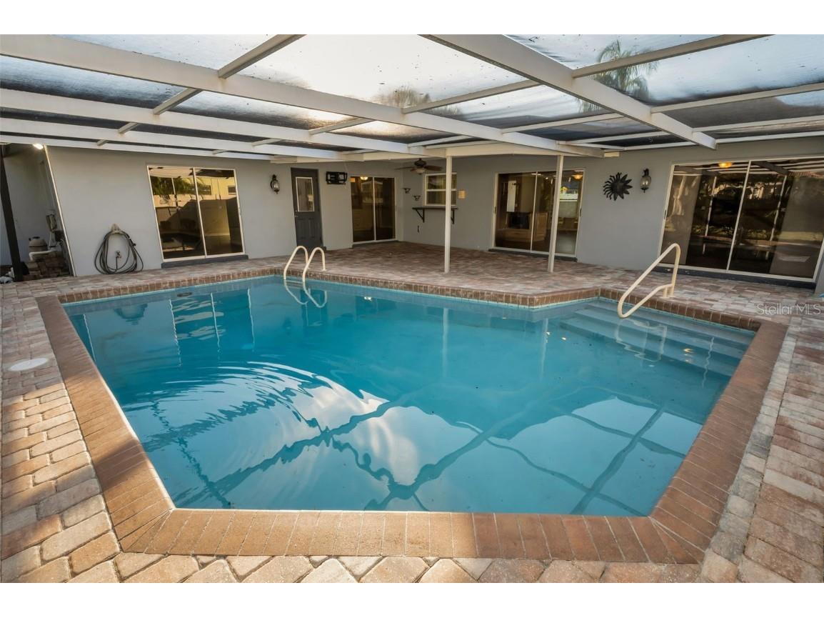 8793 Merrimoor Boulevard E Seminole FL 33777 TB8441756 image19