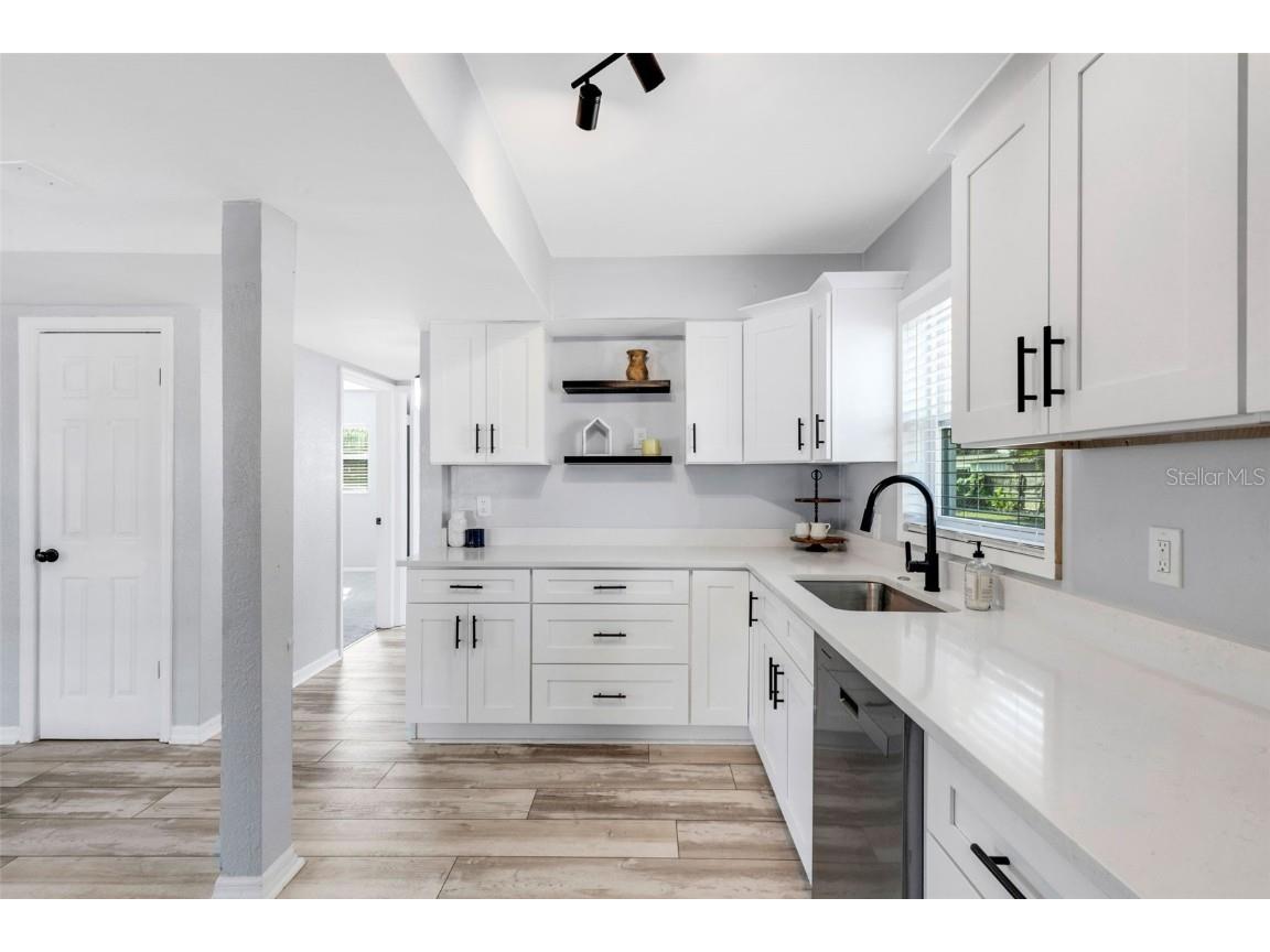 8798 58th Way N Pinellas Park FL 33782 TB8450632 image17