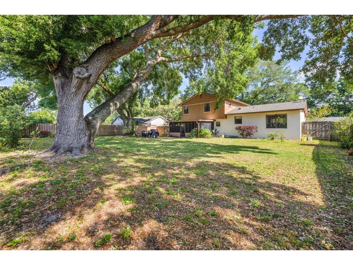 8798 Larwin Lane, Orlando, FL, 32817 MLS O6194710 Edina Realty