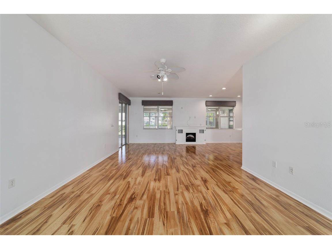 8798 SW 83rd Circle Ocala FL 34481 OM711915 image4