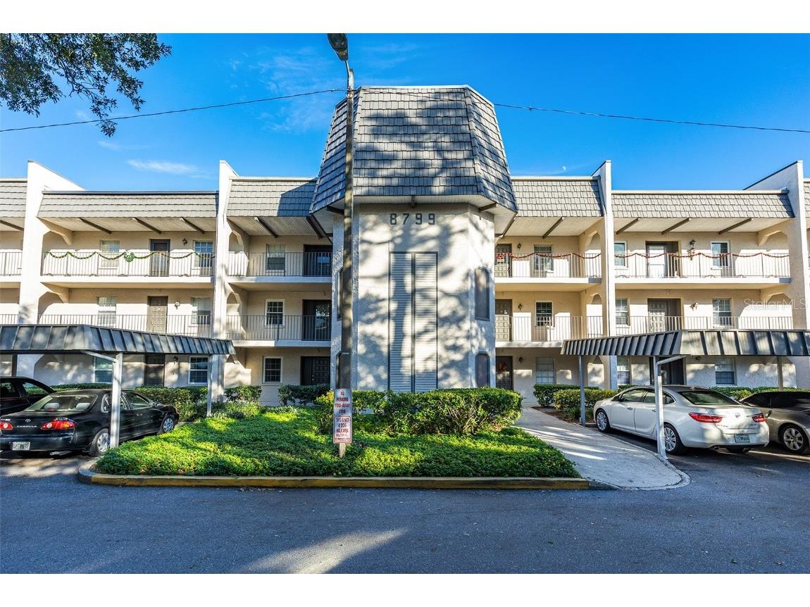 8799 Bardmoor Boulevard #205 Seminole FL 33777 U8184127 image1
