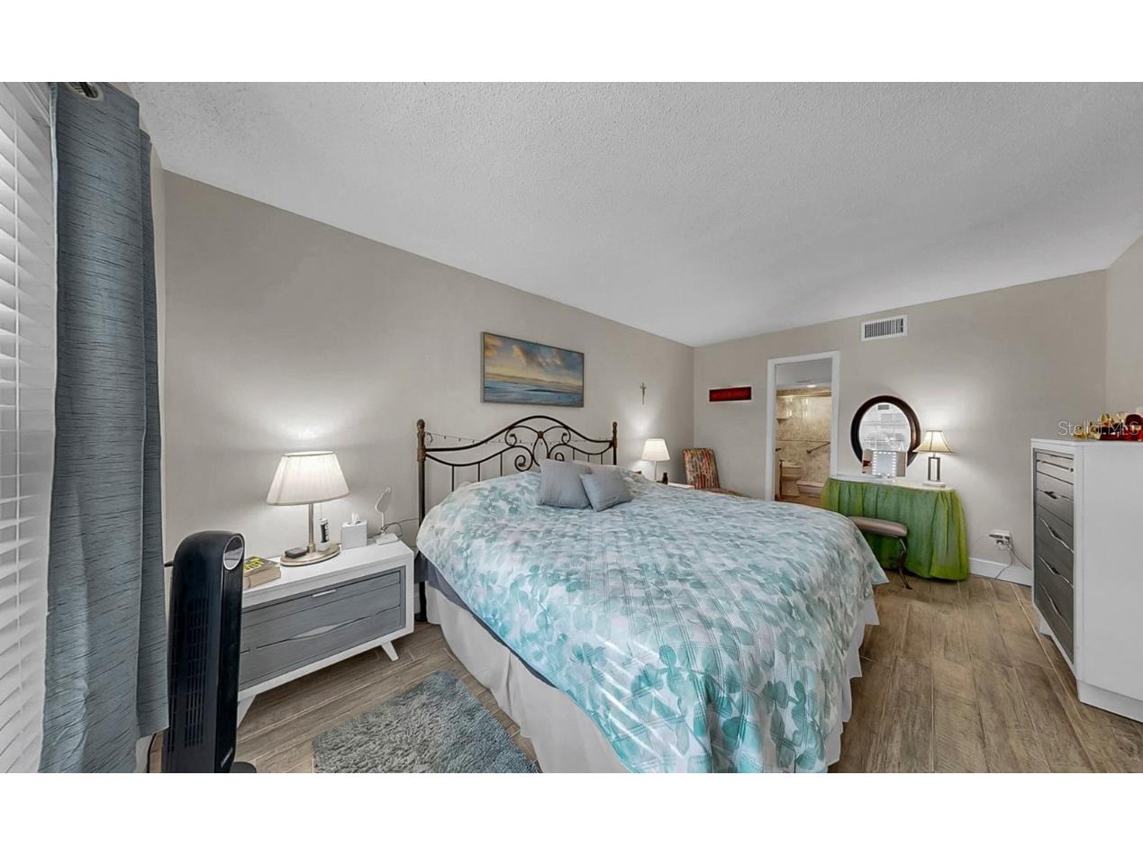 8799 Bardmoor Boulevard #205 Seminole FL 33777 TB8434761 image19