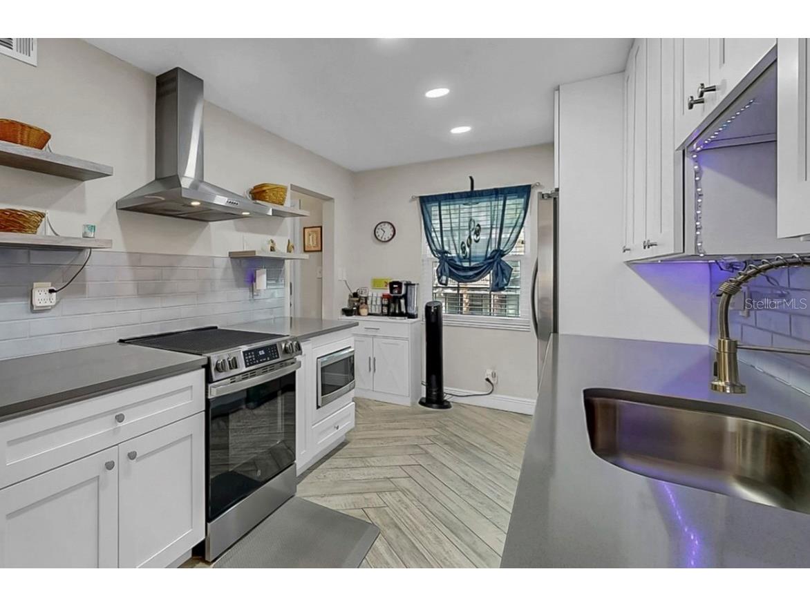 8799 Bardmoor Boulevard #205 Seminole FL 33777 TB8434761 image7