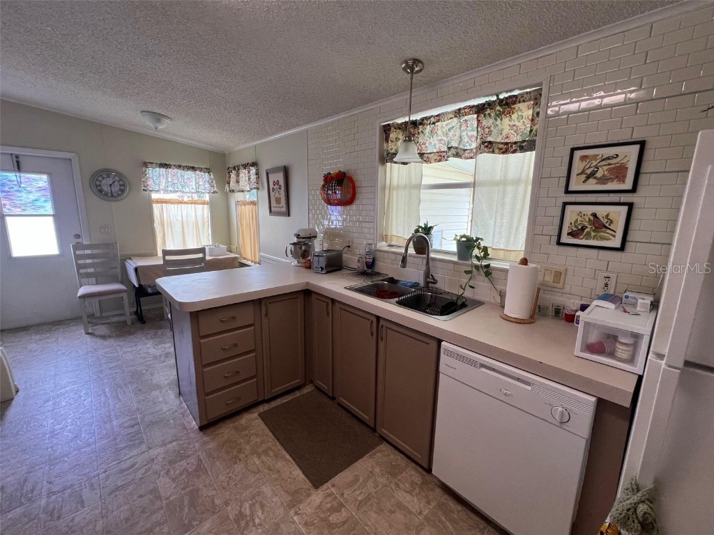 88 Pindo Palm Street W Largo FL 33770 TB8427522 image11