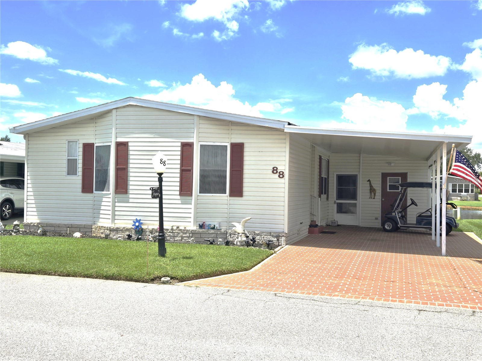 88 Straphmore Drive Haines City FL 33844 - LAKE HENRY P4938683 image2