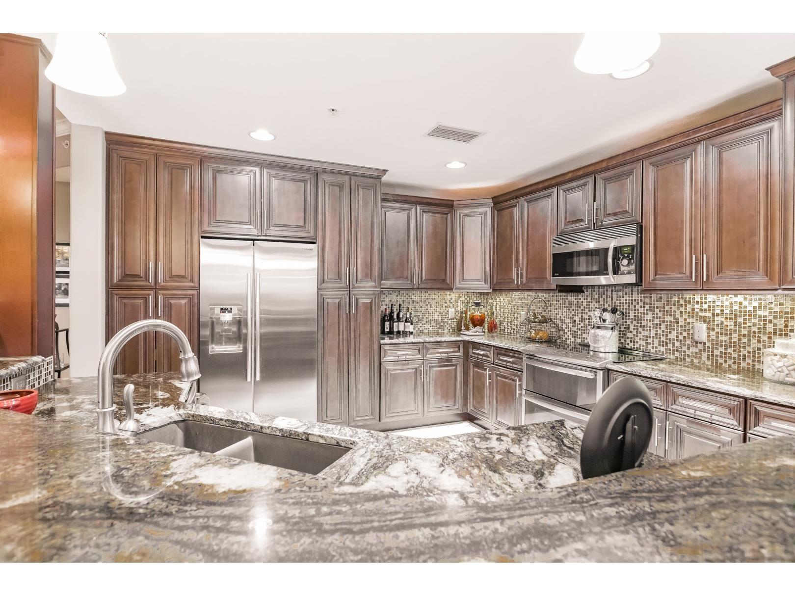 88 Vivante Boulevard #205 Punta Gorda FL 33950 C7527035 image12
