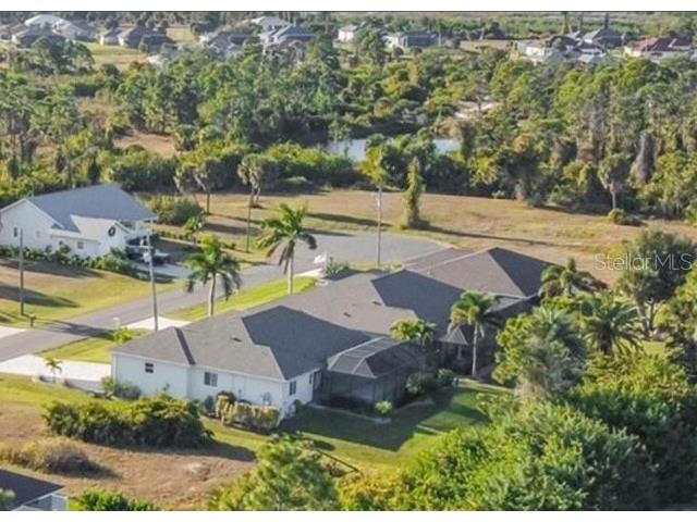 88 and 90 Pine Valley Court Rotonda West FL 33947 D6142516 image12