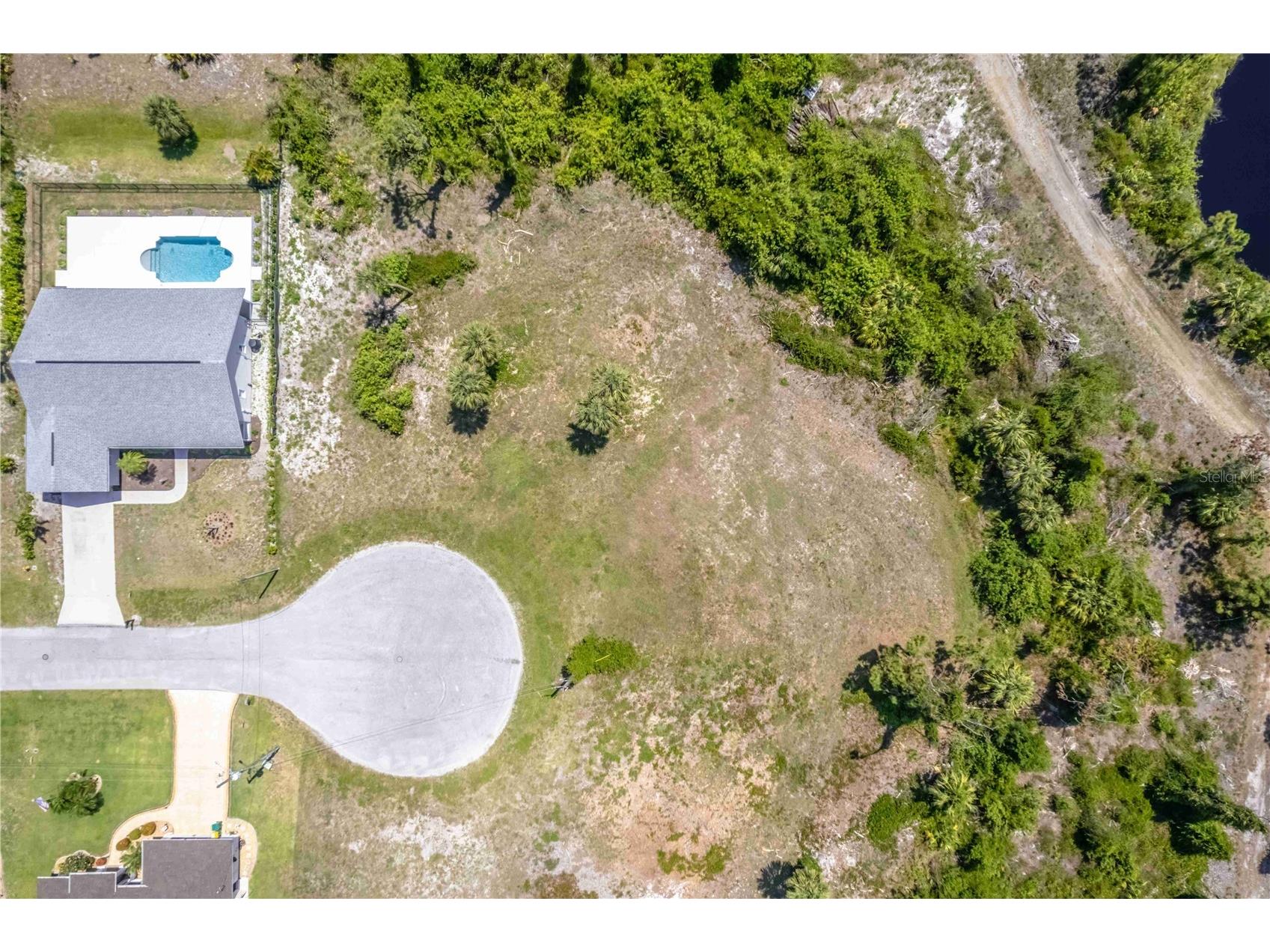 88 and 90 Pine Valley Court Rotonda West FL 33947 D6142516 image5