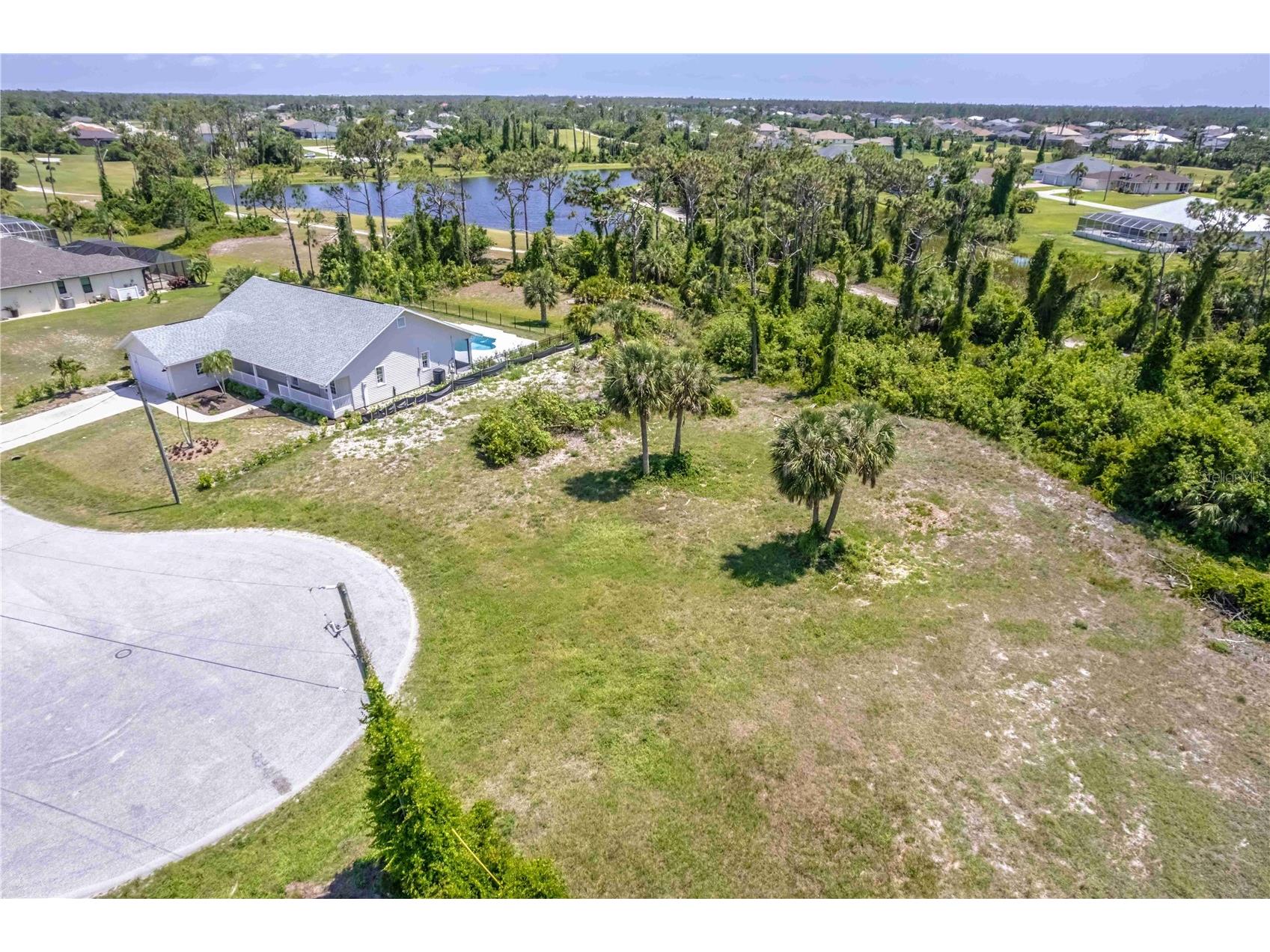88 and 90 Pine Valley Court Rotonda West FL 33947 D6142516 image8