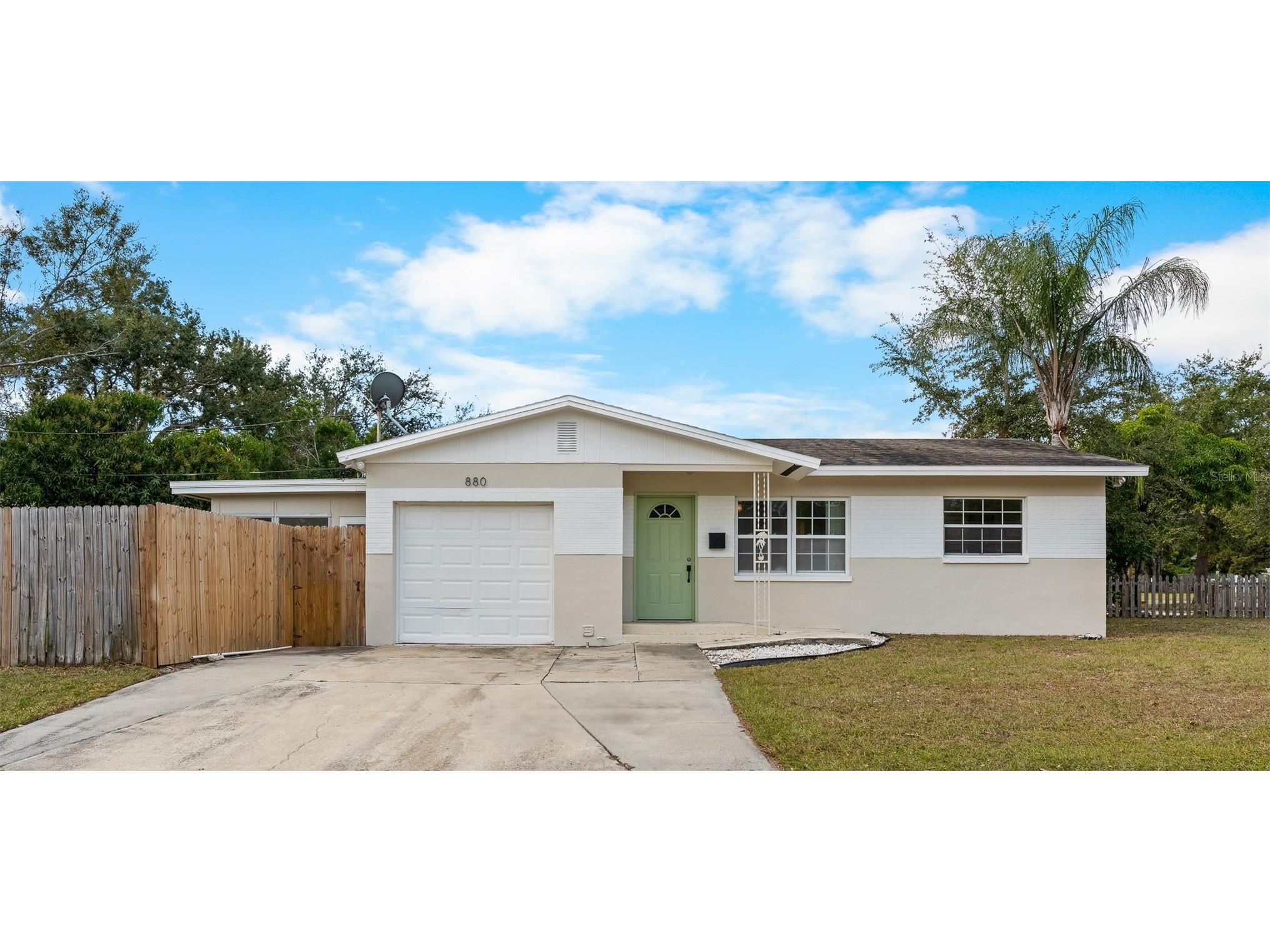 880 42nd Street N Saint Petersburg FL 33713 TB8457871 image1