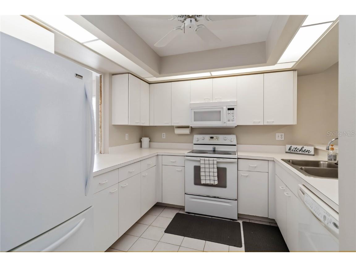 880 Bird Bay Drive W #201 Venice FL 34285 D6143165 image14