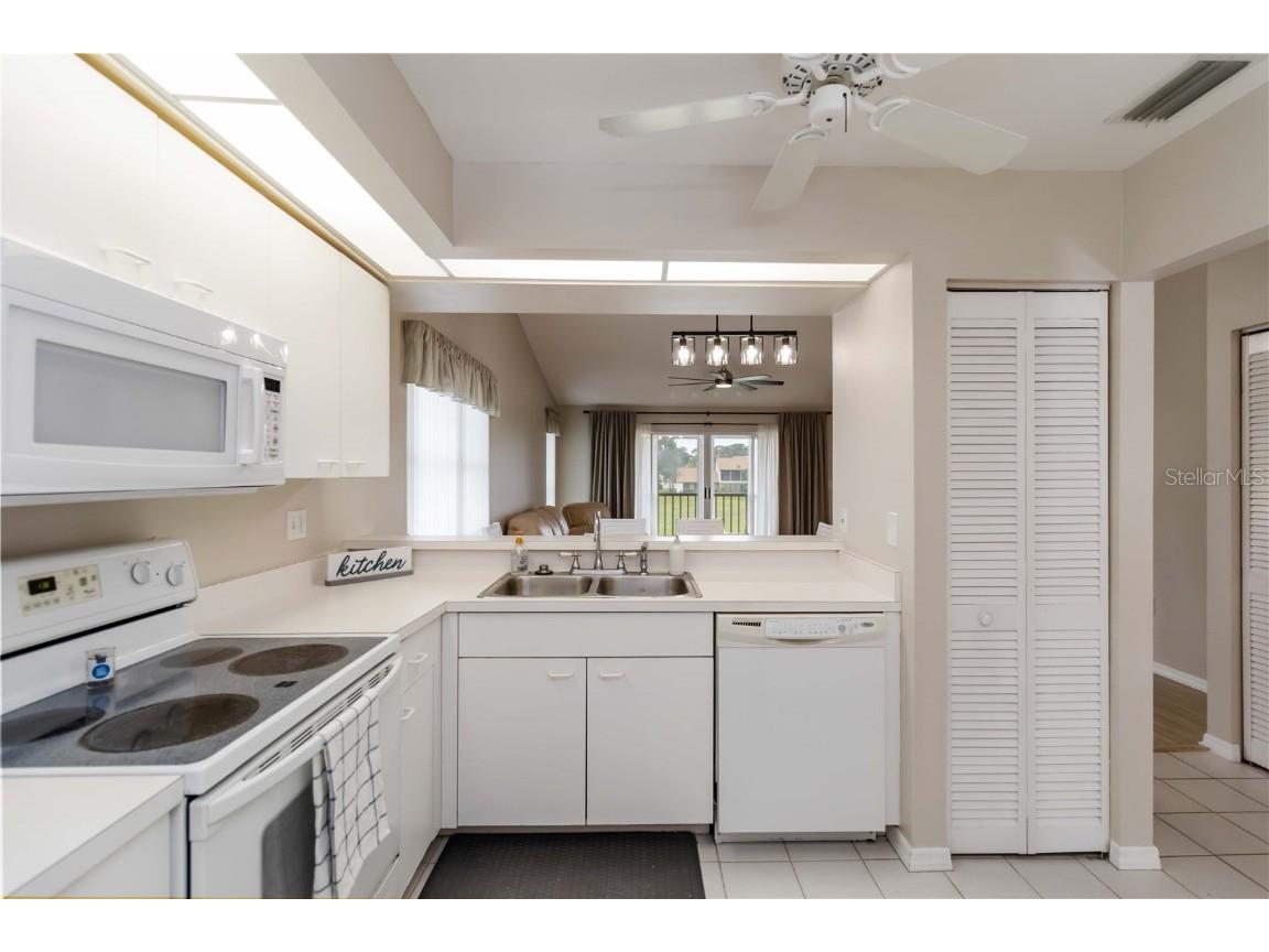 880 Bird Bay Drive W #201 Venice FL 34285 D6143165 image15