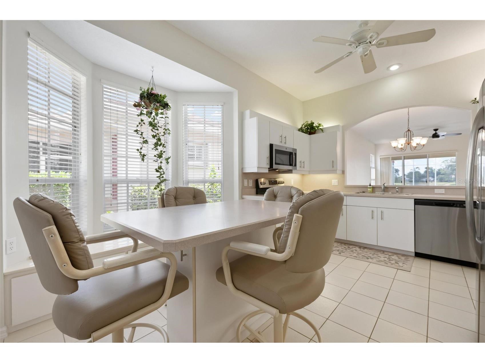 880 Chalmers Drive #880 Venice FL 34293 A4697237 image18