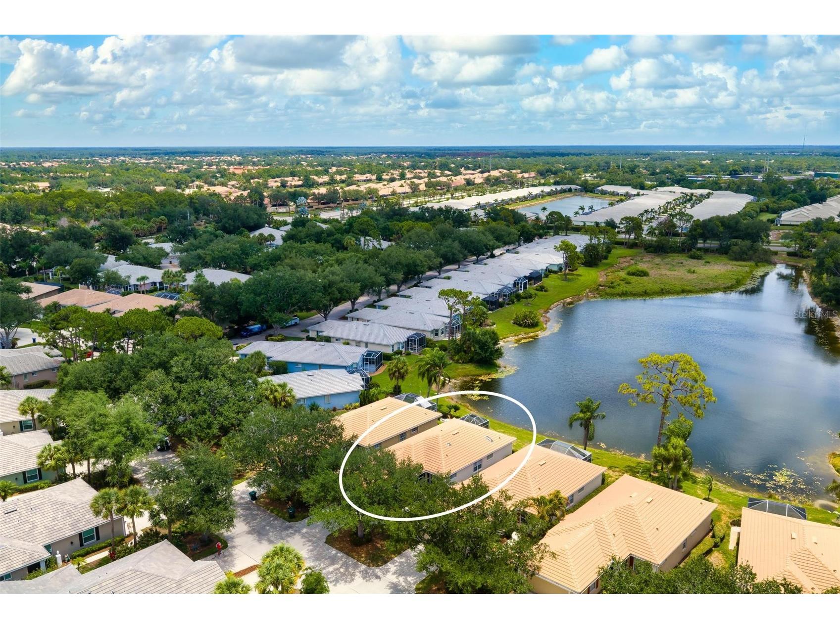 880 Chalmers Drive #880 Venice FL 34293 A4697237 image2