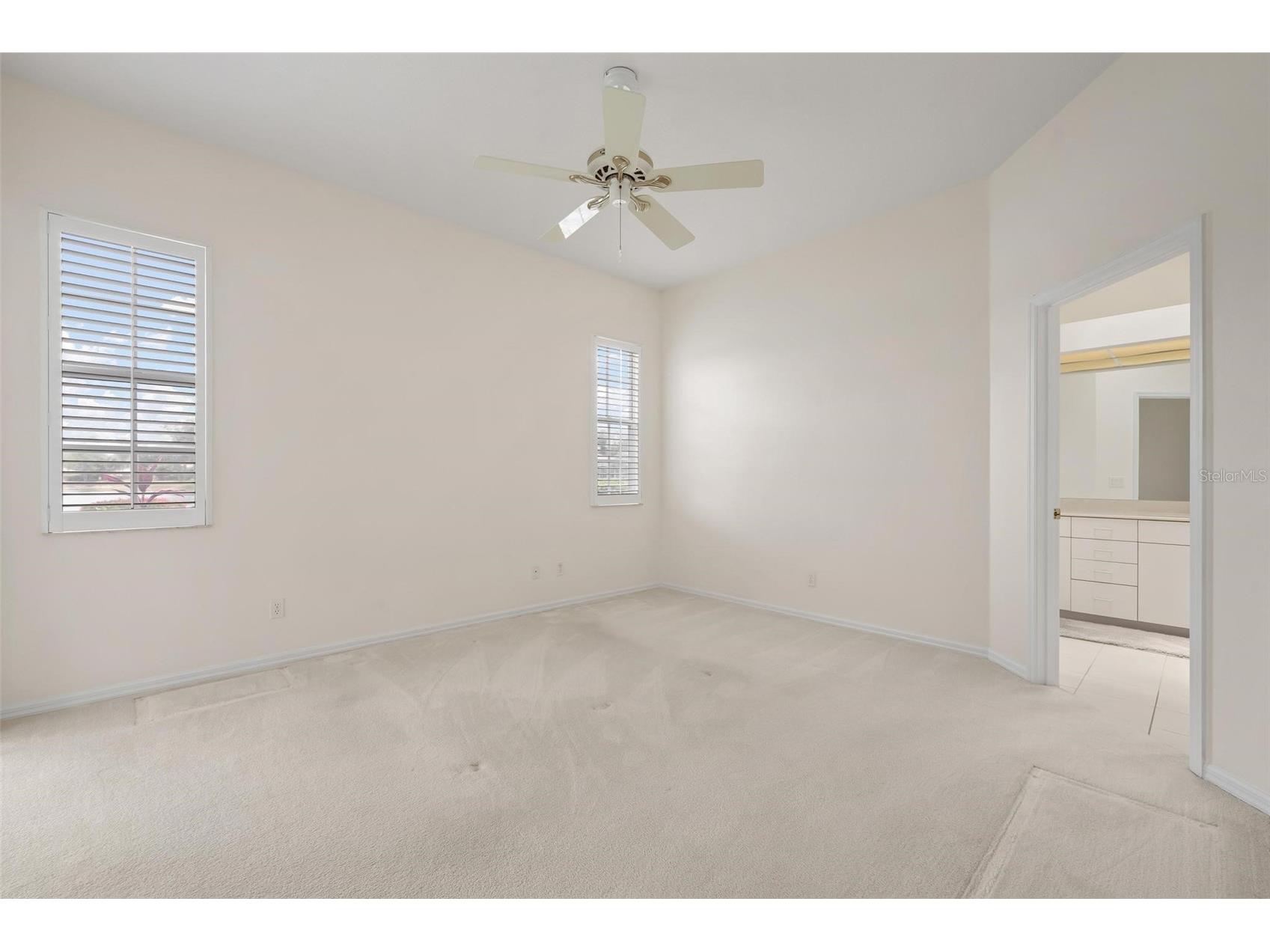 880 Chalmers Drive #880 Venice FL 34293 A4697237 image21