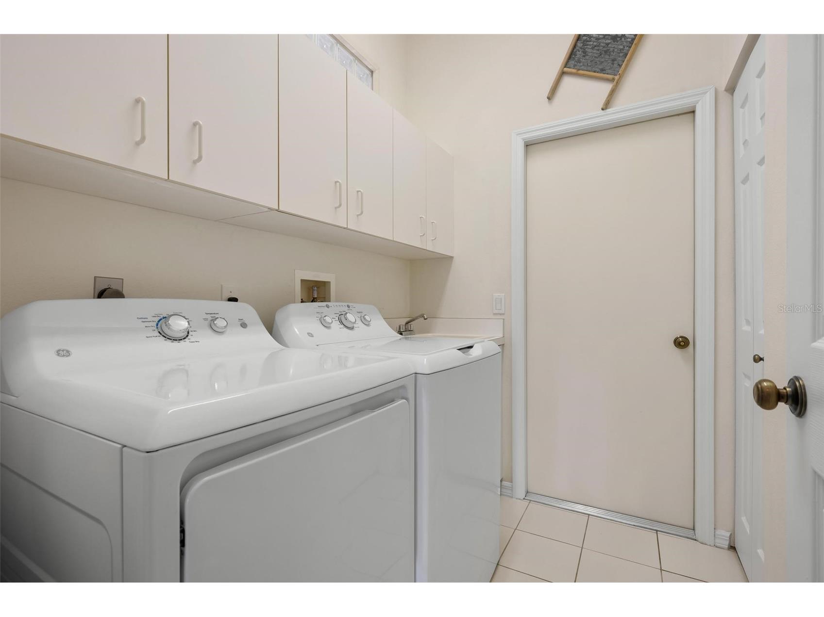 880 Chalmers Drive #880 Venice FL 34293 A4697237 image37