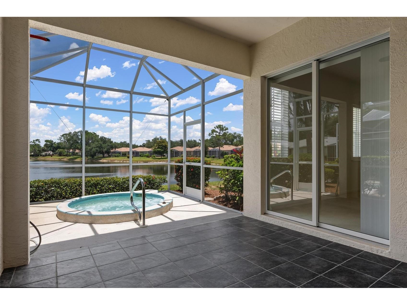 880 Chalmers Drive #880 Venice FL 34293 A4697237 image39