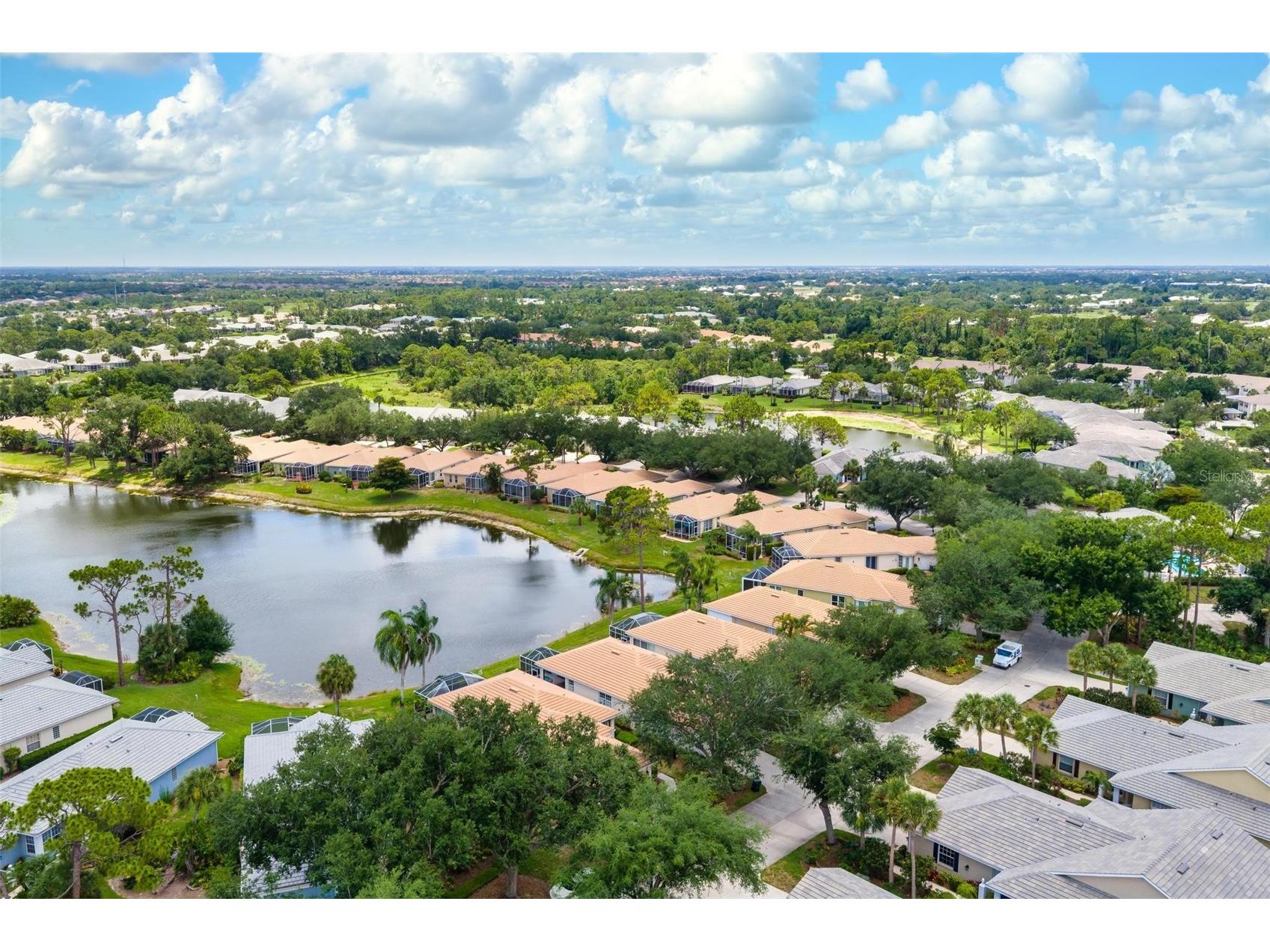 880 Chalmers Drive #880 Venice FL 34293 A4697237 image46