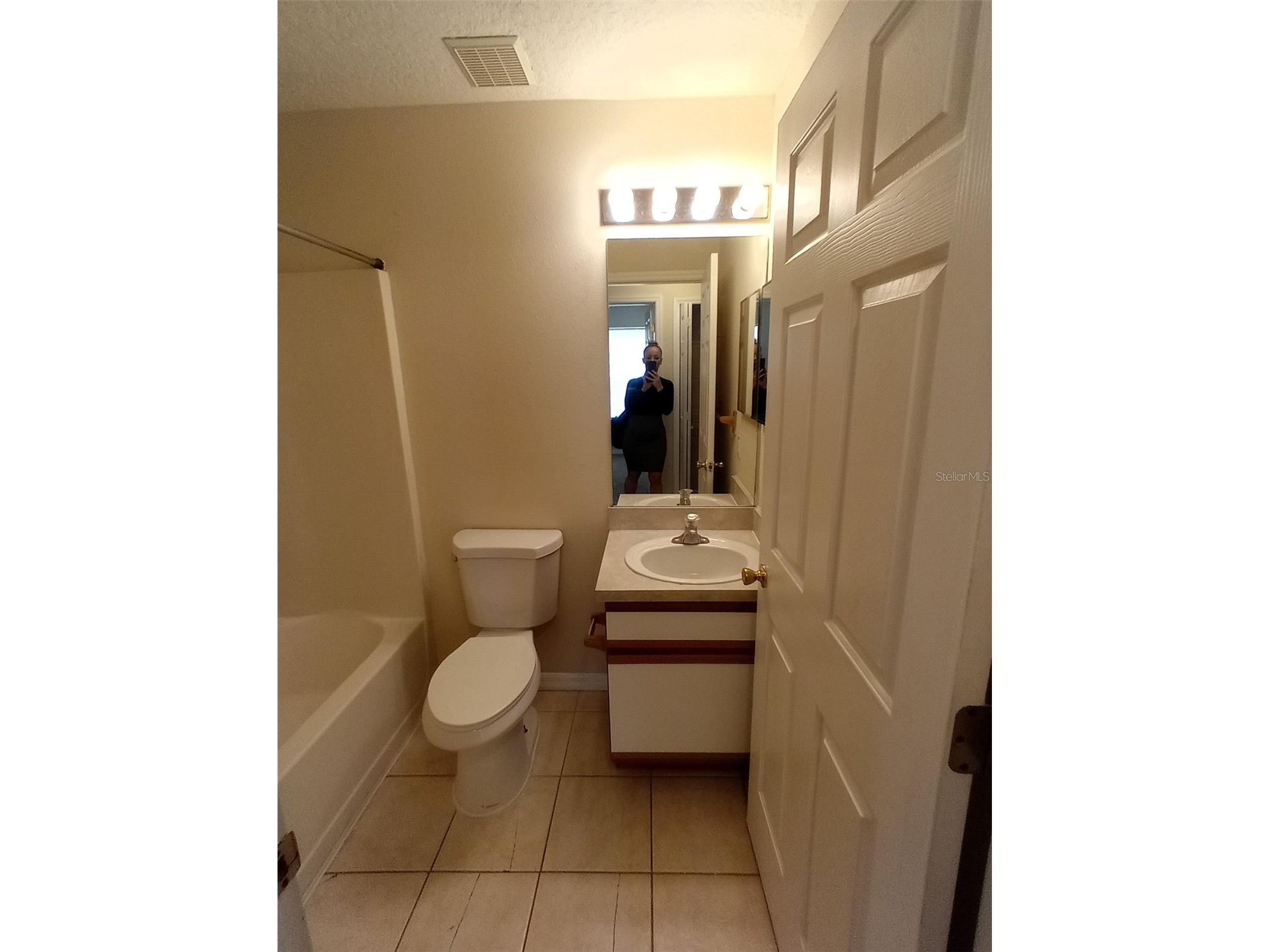 880 E Columbia Avenue Kissimmee FL 34744 O6388389 image29