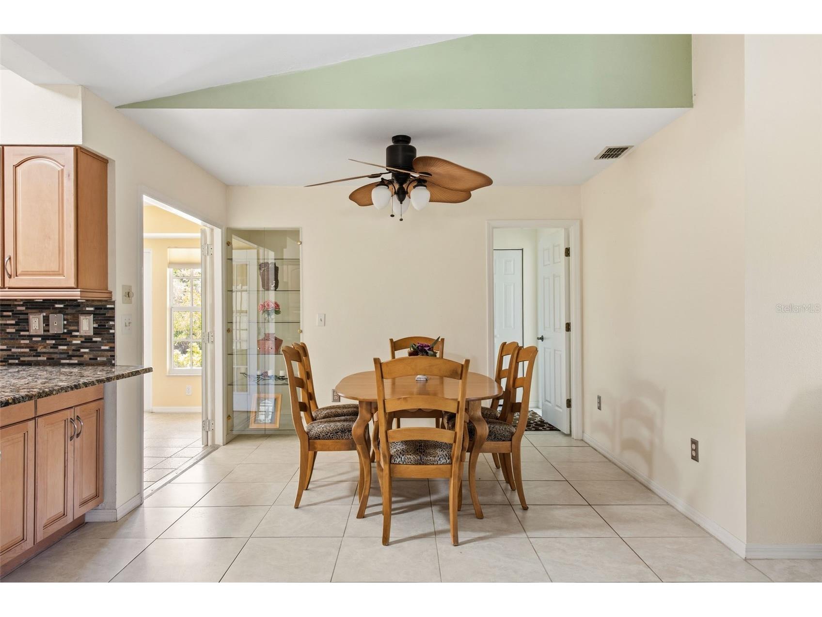 880 Lemon Bay Drive Venice FL 34293 - ALLIGATOR CREEK D6147121 image29