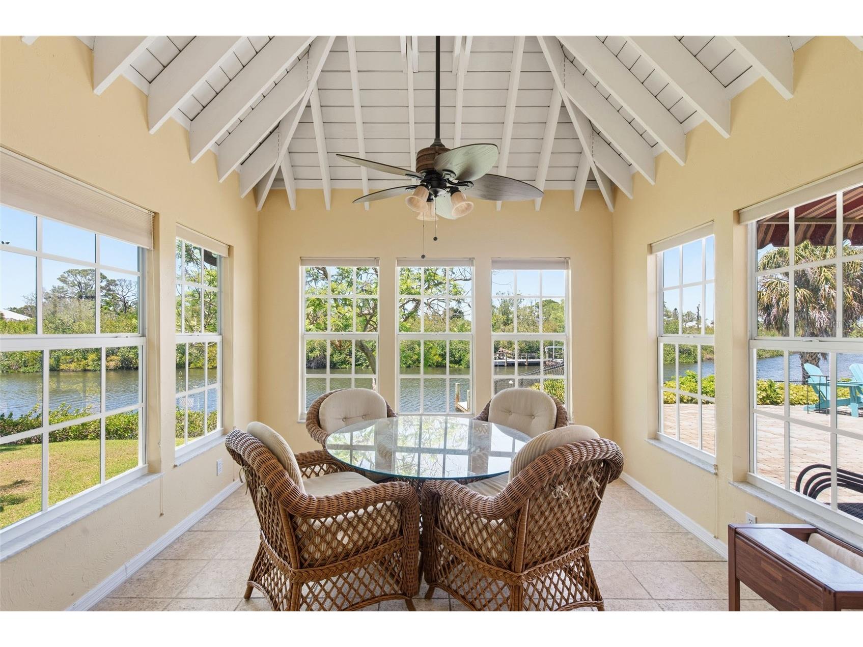 880 Lemon Bay Drive Venice FL 34293 - ALLIGATOR CREEK D6147121 image47
