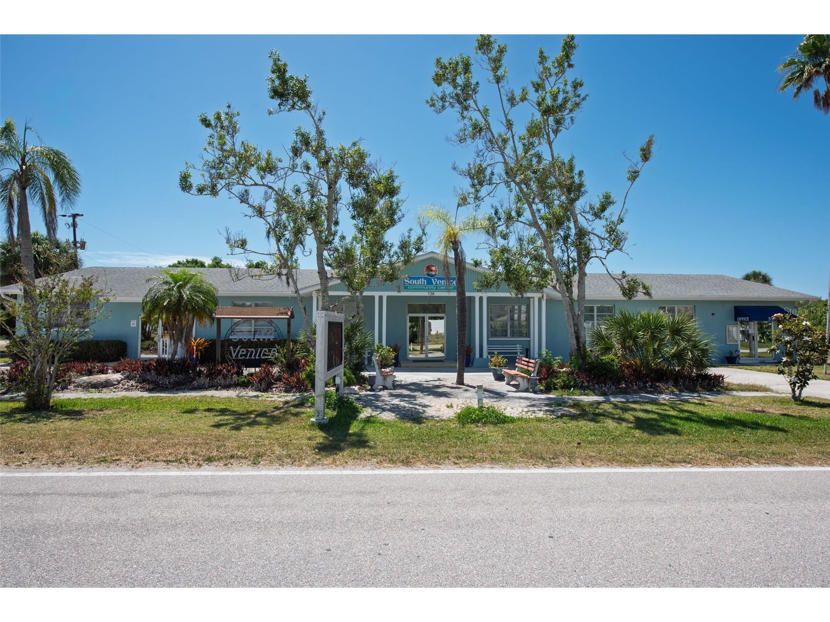 880 Lemon Bay Drive Venice FL 34293 - ALLIGATOR CREEK D6147121 image74