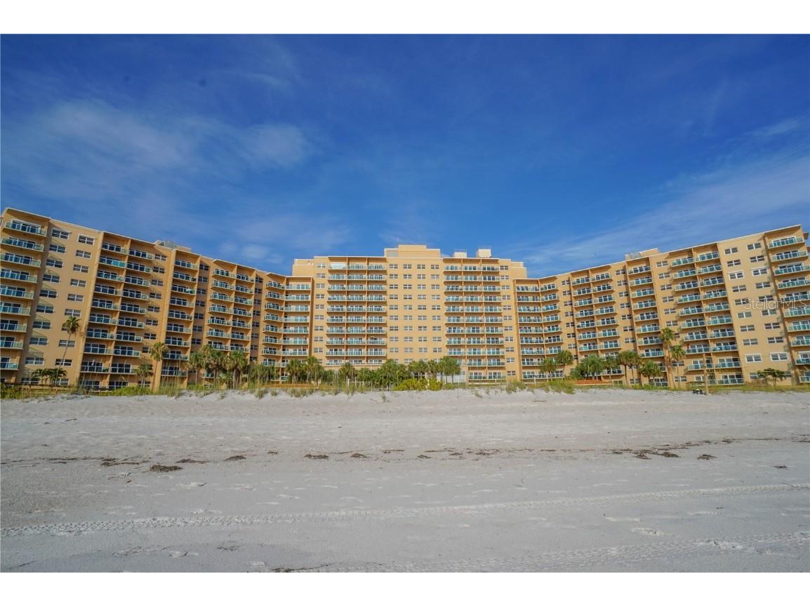 880 Mandalay Ave #N210 Clearwater FL 33767 U8128109 image1