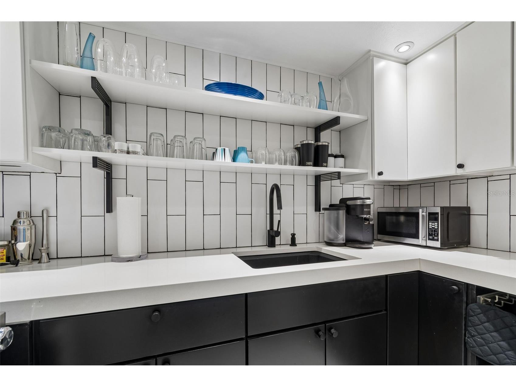 880 Mandalay Ave #N703 Clearwater Beach FL 33767 - GULF OF MEXICO TB8492685 image11