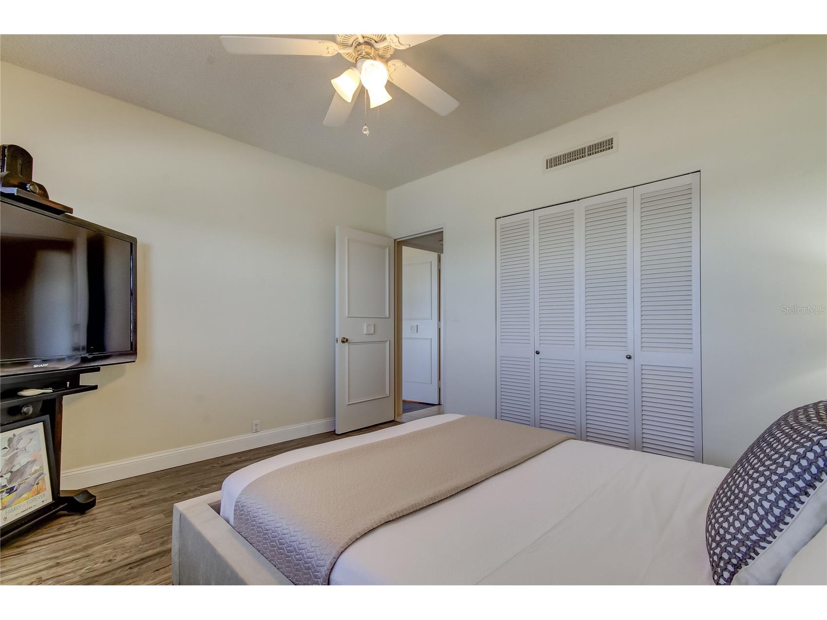 880 Mandalay Avenue #601 Clearwater Beach FL 33767 O6422162 image13