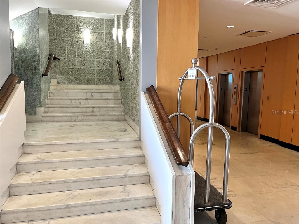 880 Mandalay Avenue #C206 Clearwater Beach FL 33767 - GULF OF MEXICO/GULF OF AMERICA TB8405598 image45