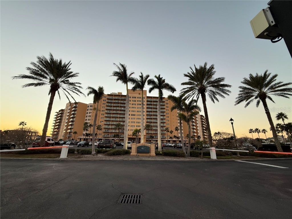 880 Mandalay Avenue #C410 Clearwater FL 33767 - GULF OF MEXICO TB8459140 image2